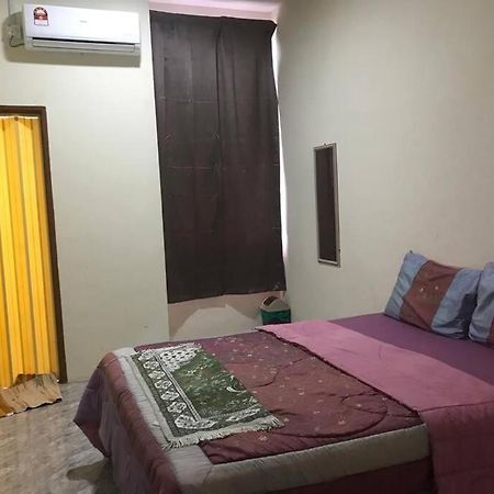 Hj Homestay Kuala Terengganu Ngoại thất bức ảnh