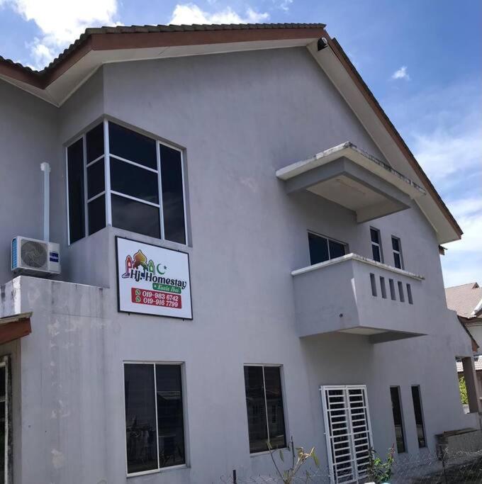 Hj Homestay Kuala Terengganu Ngoại thất bức ảnh