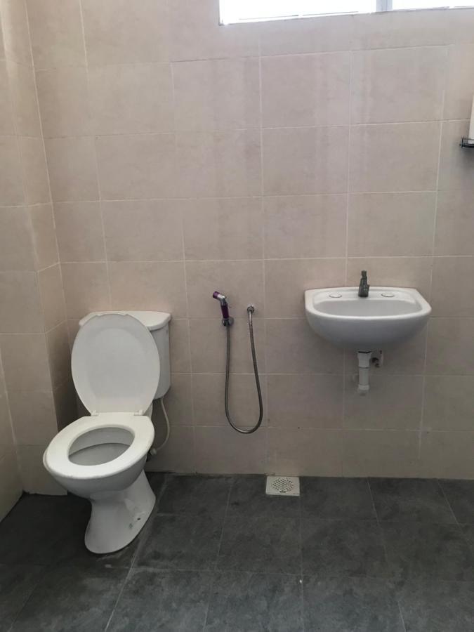 Hj Homestay Kuala Terengganu Ngoại thất bức ảnh