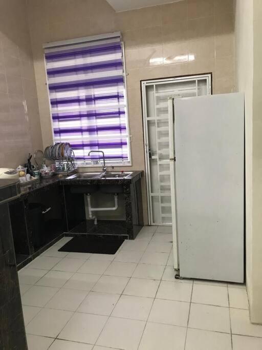 Hj Homestay Kuala Terengganu Ngoại thất bức ảnh